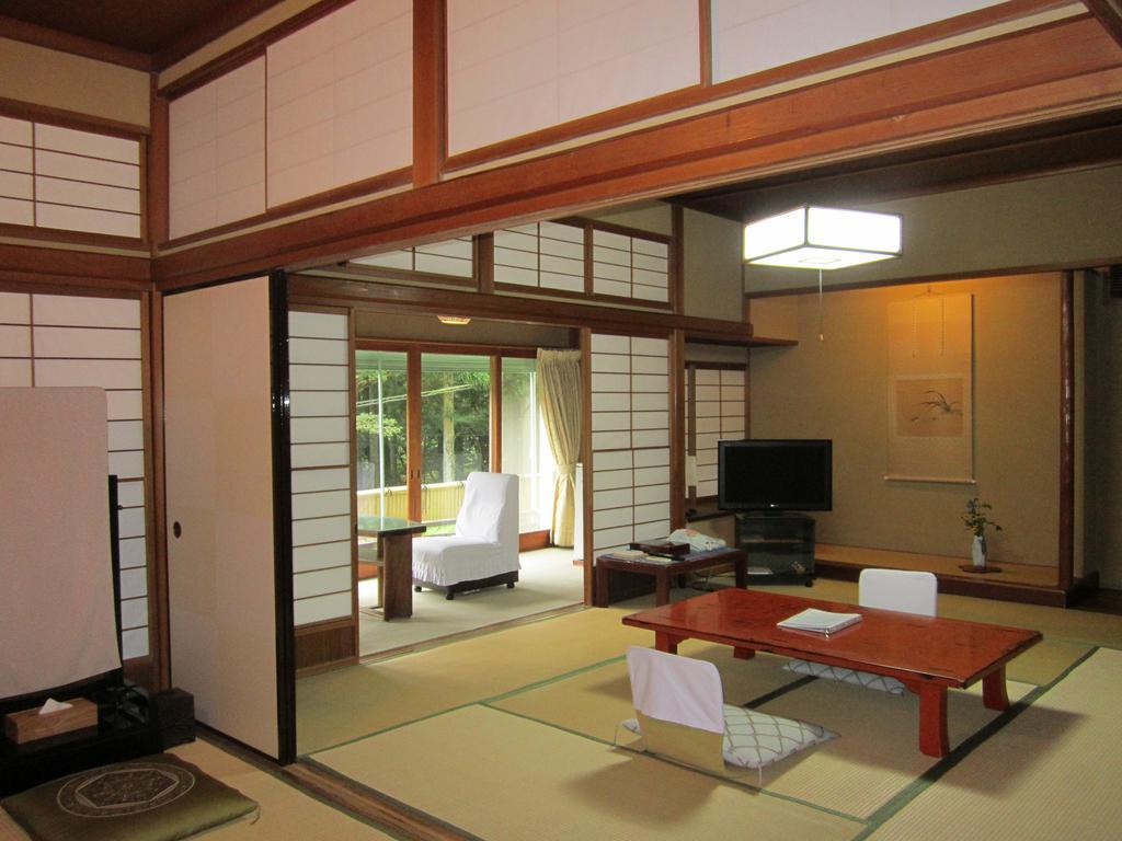 Kamata Hotel Yugawara Buitenkant foto